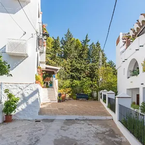 Pensión El Escudo De, Mijas